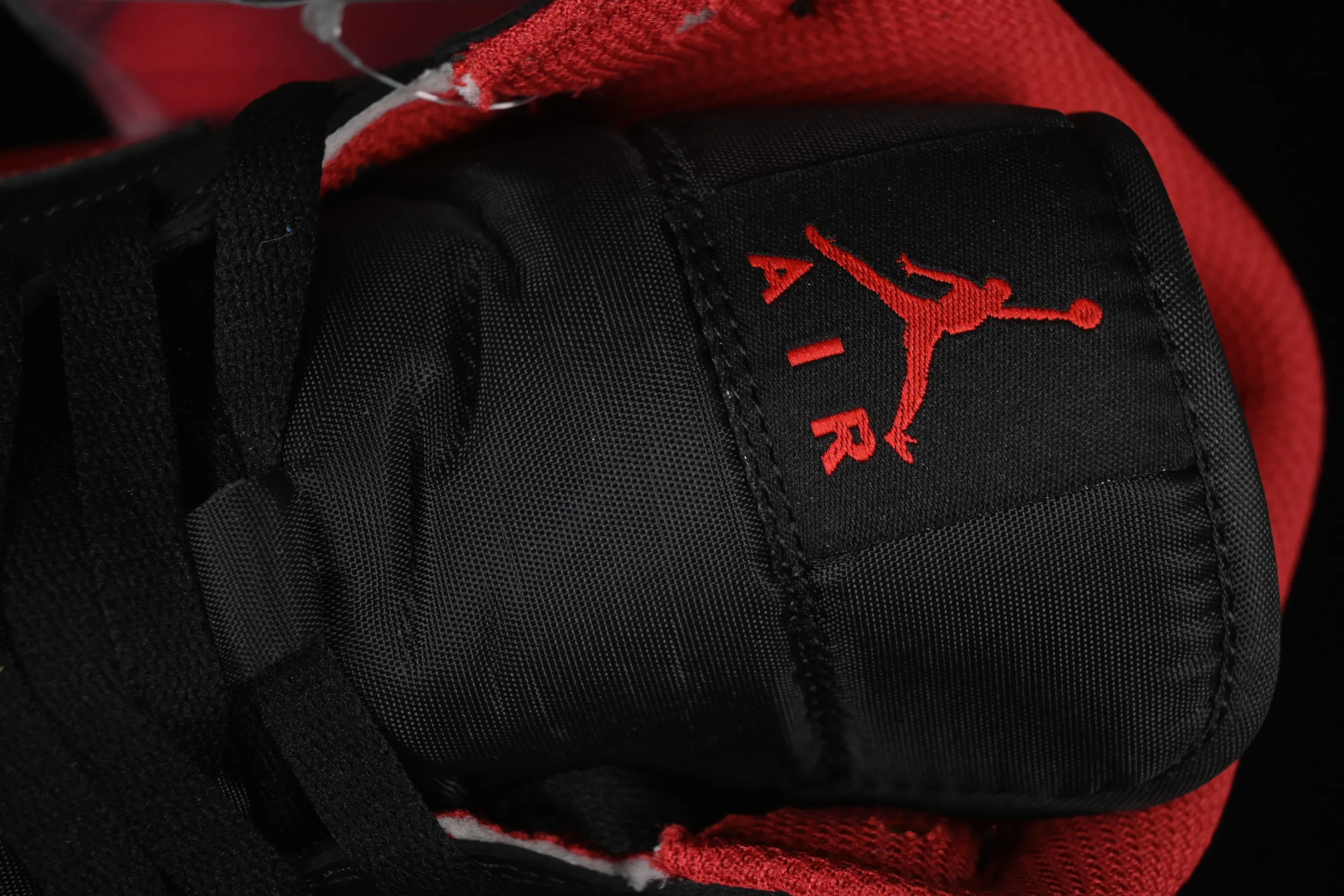 All categories Air Jordan Jordan series basketball shoes Air Jordan 1 Mid Air Jordan 1 Mid AJ1 Joe 1 black and red mid-top cultural and casual sneakers DQ8426-067